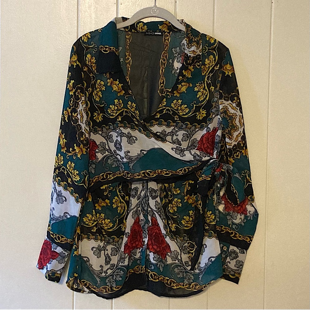 💫 Fashion Nova Floral Sheer Long Sleeve Button Down Wrap Blouse Size Large